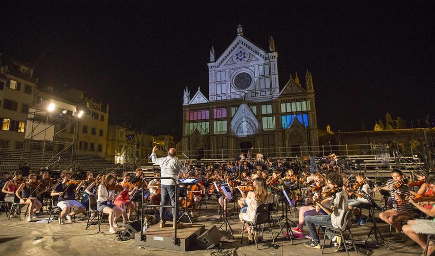 Si terrà martedì 12 settembre il concerto ‘La Piazza Incantata’: 500 musicisti in Piazza Santa Croce