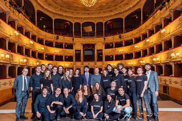 Fondazione Teatro della Toscana: la ripartenza tra giovani, maestri e Europa