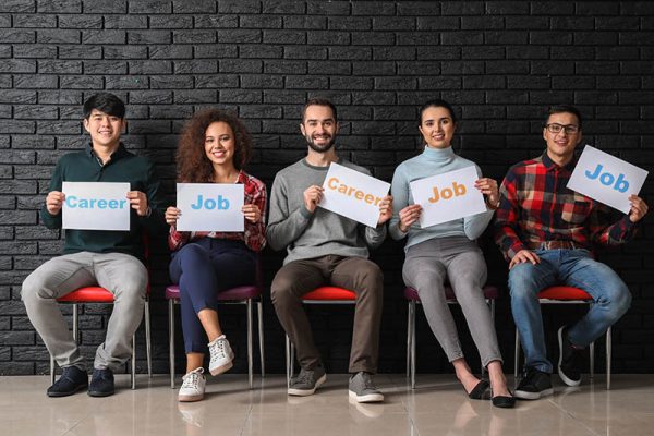 ‘Obiettivo Lavoro’: il nuovo bando in aiuto dei giovani NEET