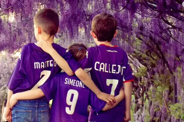 Amicizia #Sottoilglicine. Vince il contest la foto con i bambini in maglia viola di @suzanaturkaj