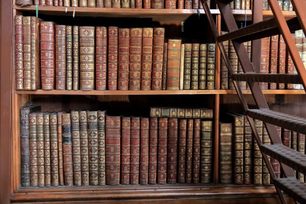 Archivi e Biblioteche, la Fondazione lancia un bando dedicato