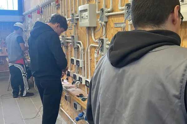 I ragazzi del laboratorio CFP Facibeni