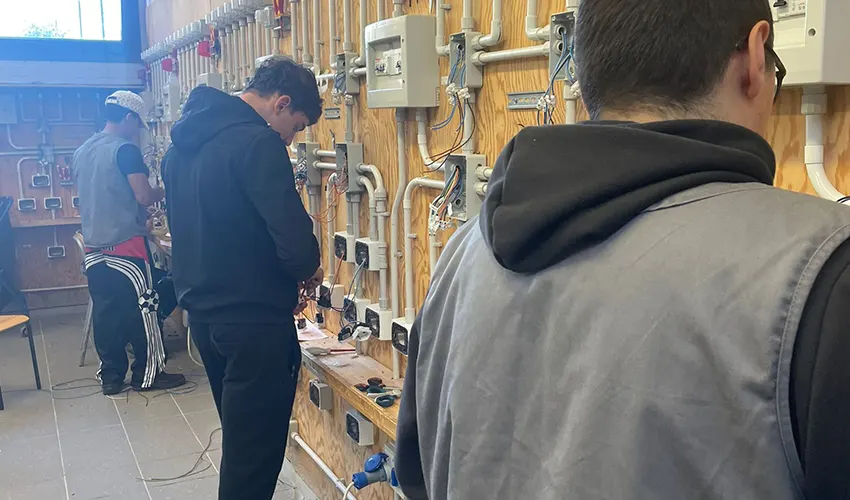 La Fondazione CR Firenze rinnova i laboratori del CFP Facibeni
