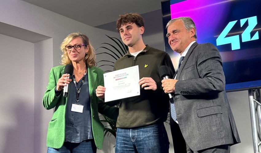 42 Firenze celebra 43 nuovi talenti del coding