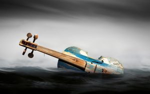 L’Orchestra del Mare al Maggio con strumenti nati in carcere dal legno delle barche dei migranti