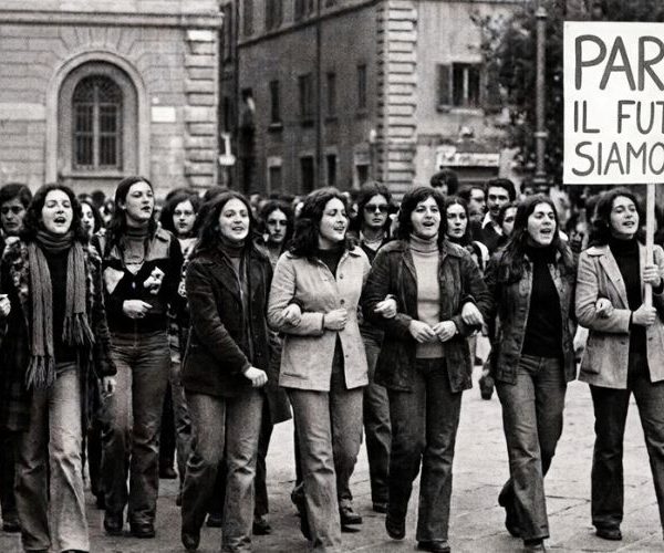 movimenti femminili